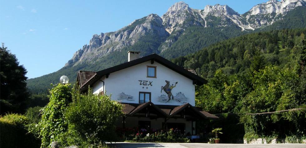 Botton D'Oro Delle Dolomiti Bed & Breakfast Vattaro ภายนอก รูปภาพ