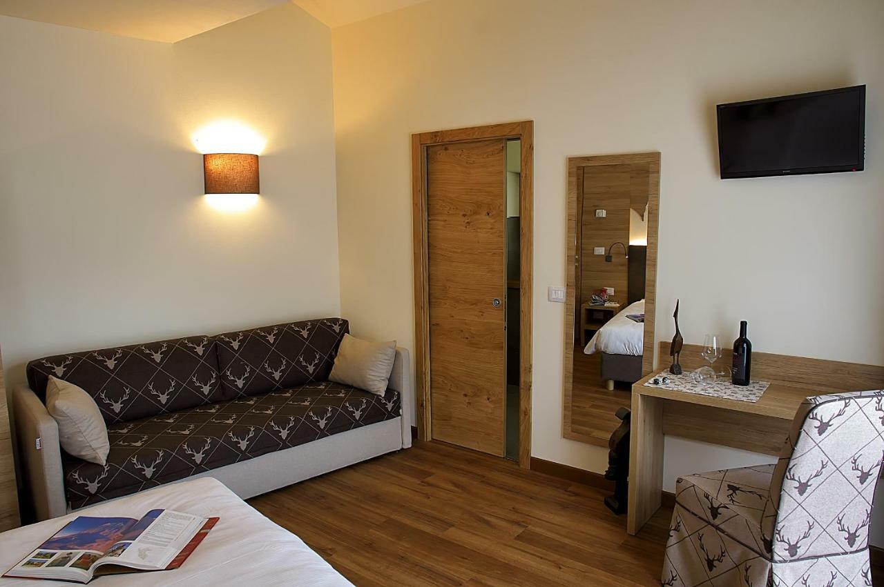 Botton D'Oro Delle Dolomiti Bed & Breakfast Vattaro ภายนอก รูปภาพ
