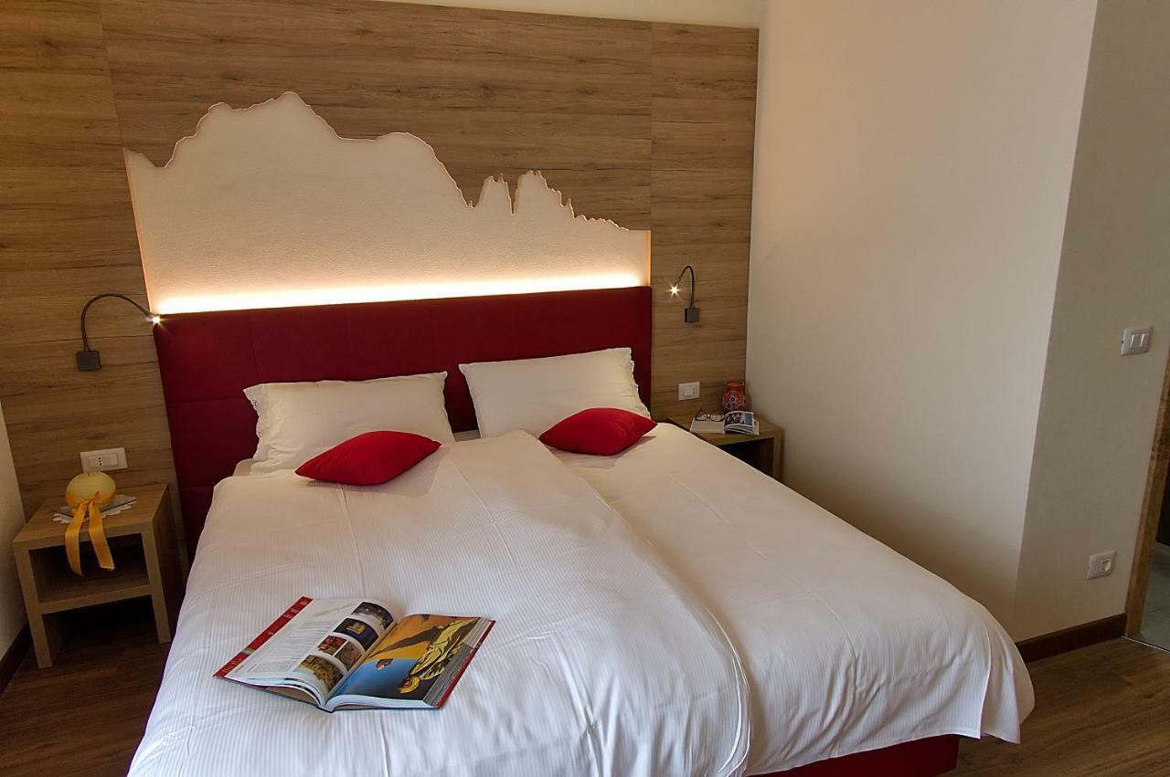Botton D'Oro Delle Dolomiti Bed & Breakfast Vattaro ภายนอก รูปภาพ