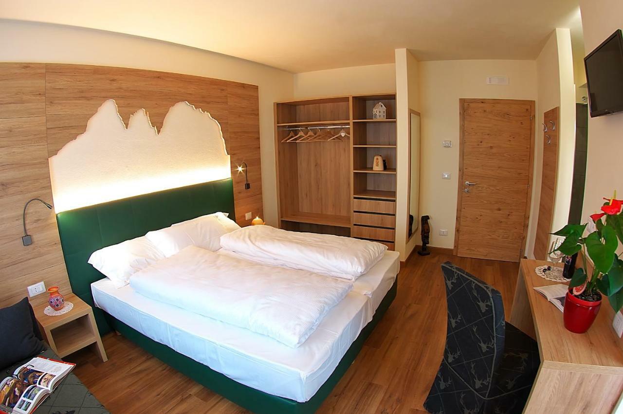 Botton D'Oro Delle Dolomiti Bed & Breakfast Vattaro ภายนอก รูปภาพ