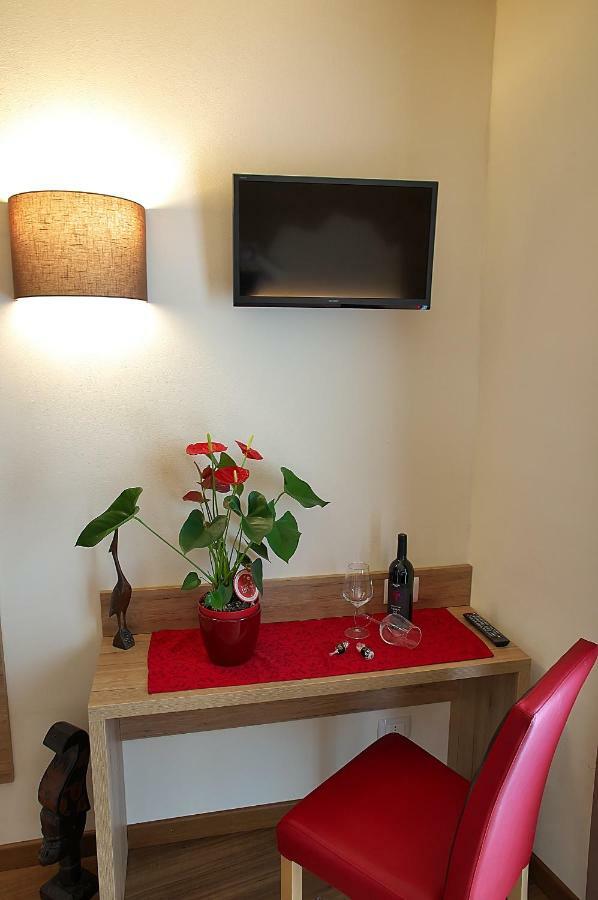 Botton D'Oro Delle Dolomiti Bed & Breakfast Vattaro ภายนอก รูปภาพ